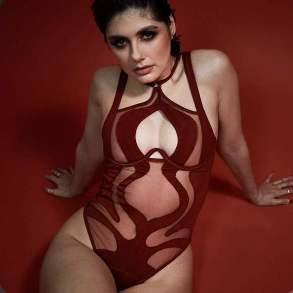 Thistle and Spire Tops - NEW Thistle and Spire Psyche Bodysuit Ruby Red Cutout Appliqué Sheer Mesh Medium